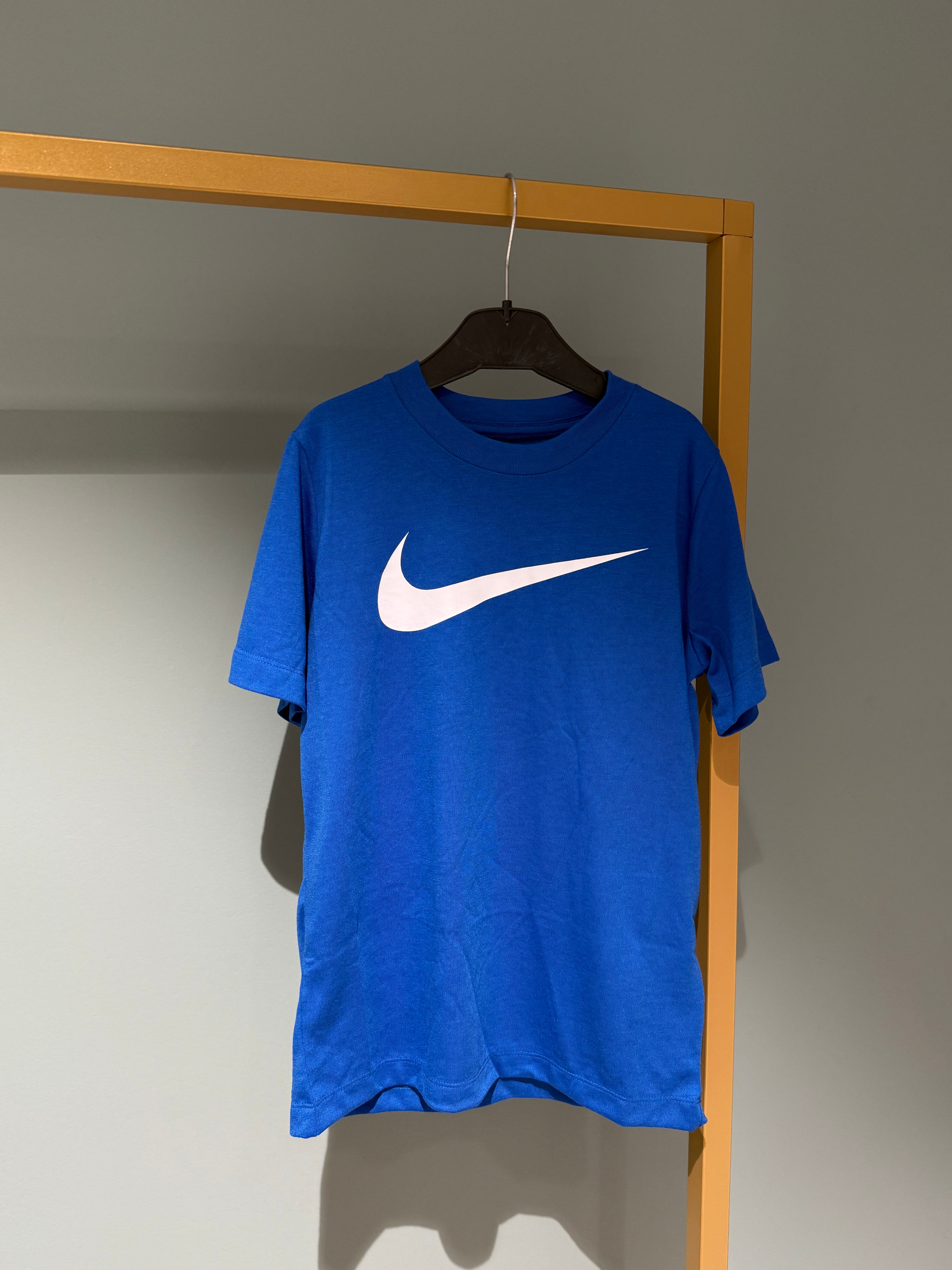 t-shirt nike