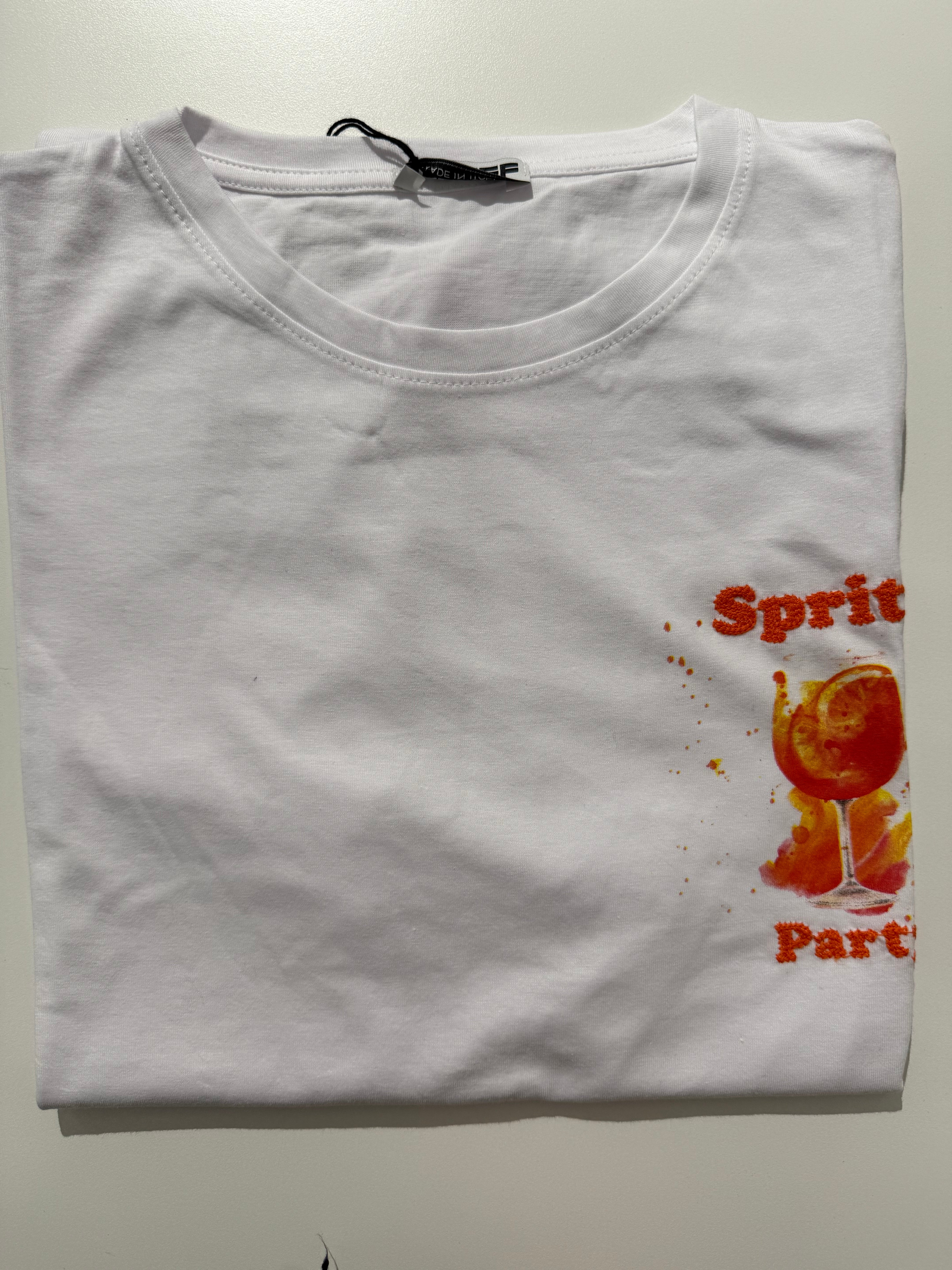 t-shirt spritz
