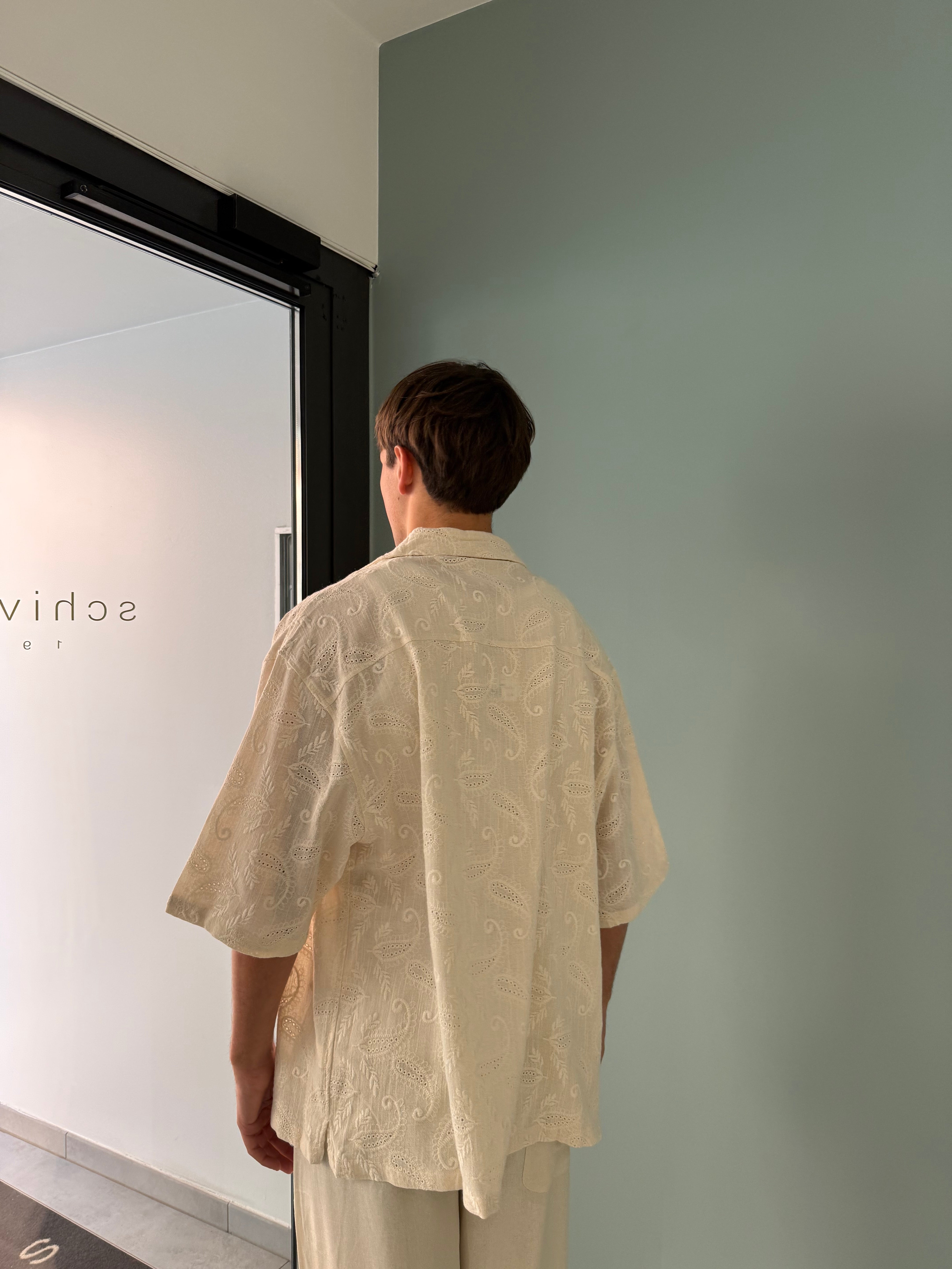 camicia in fantasia trafortata