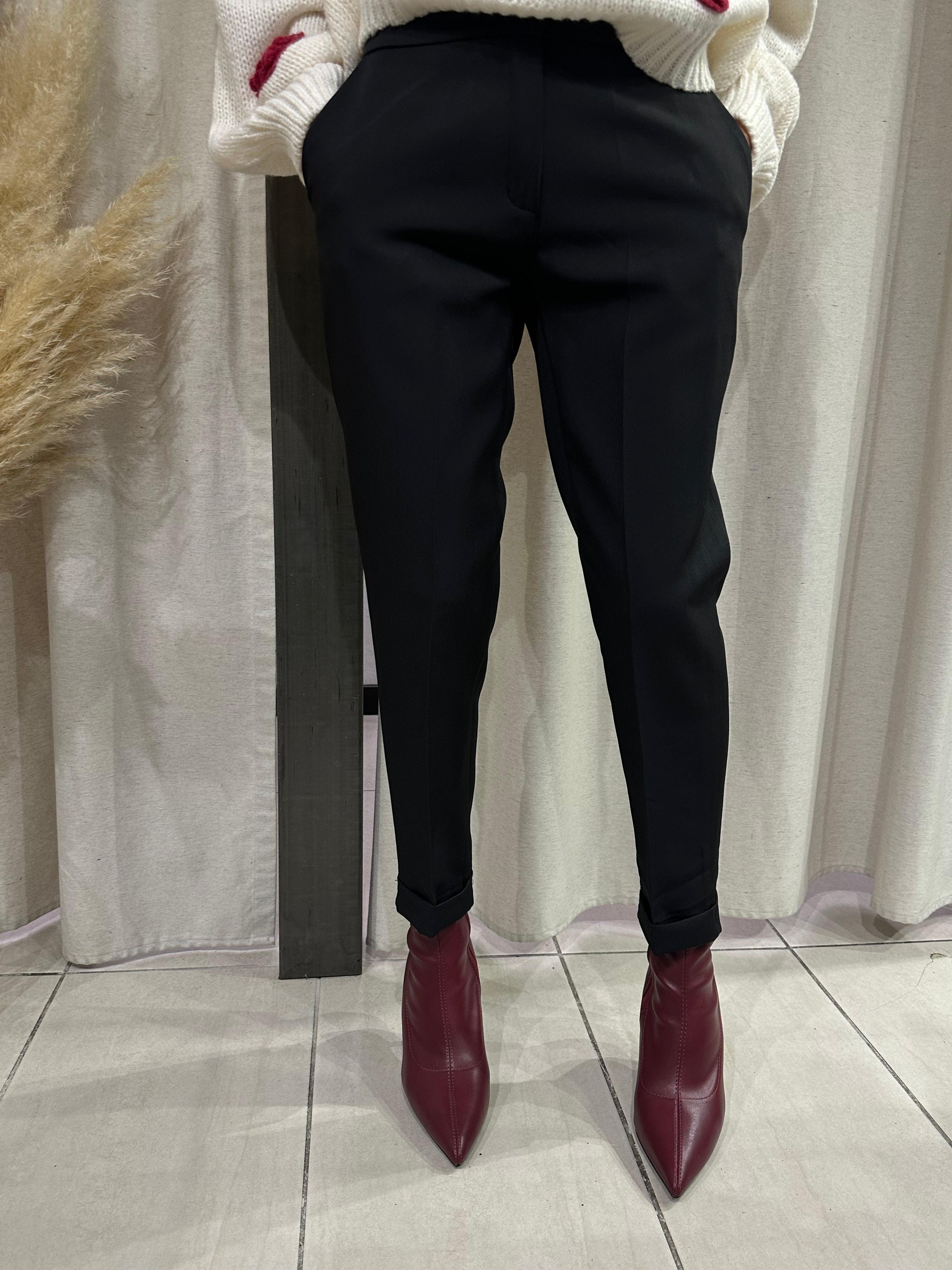 pantaloni sigaretta