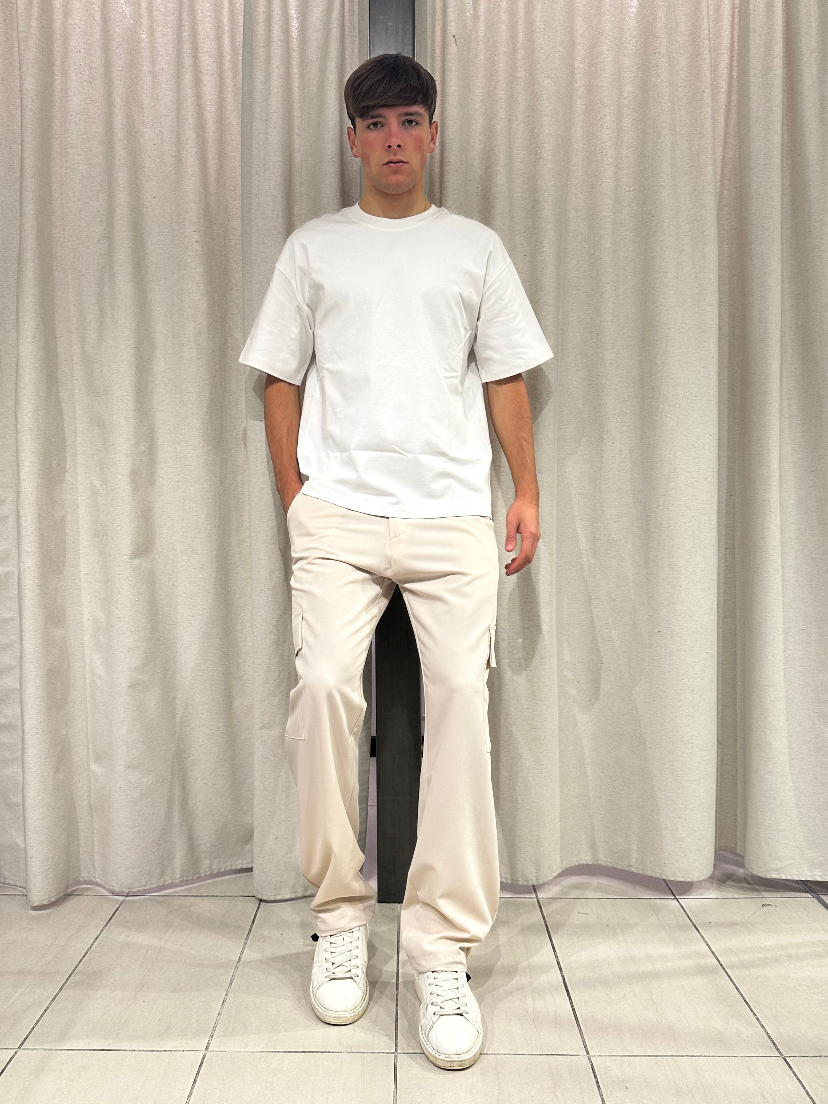pantaloni cargo