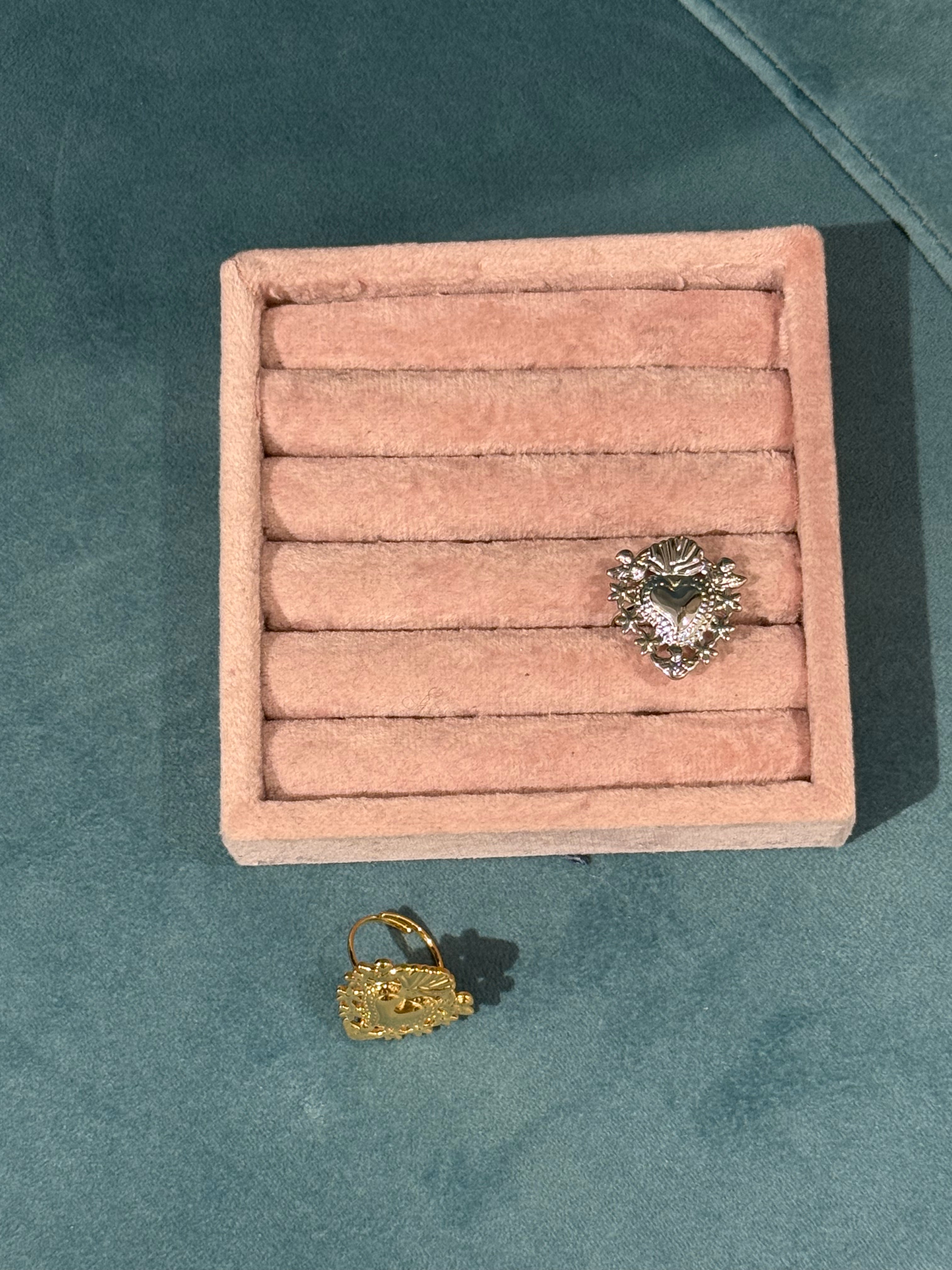 anello cuore sacro