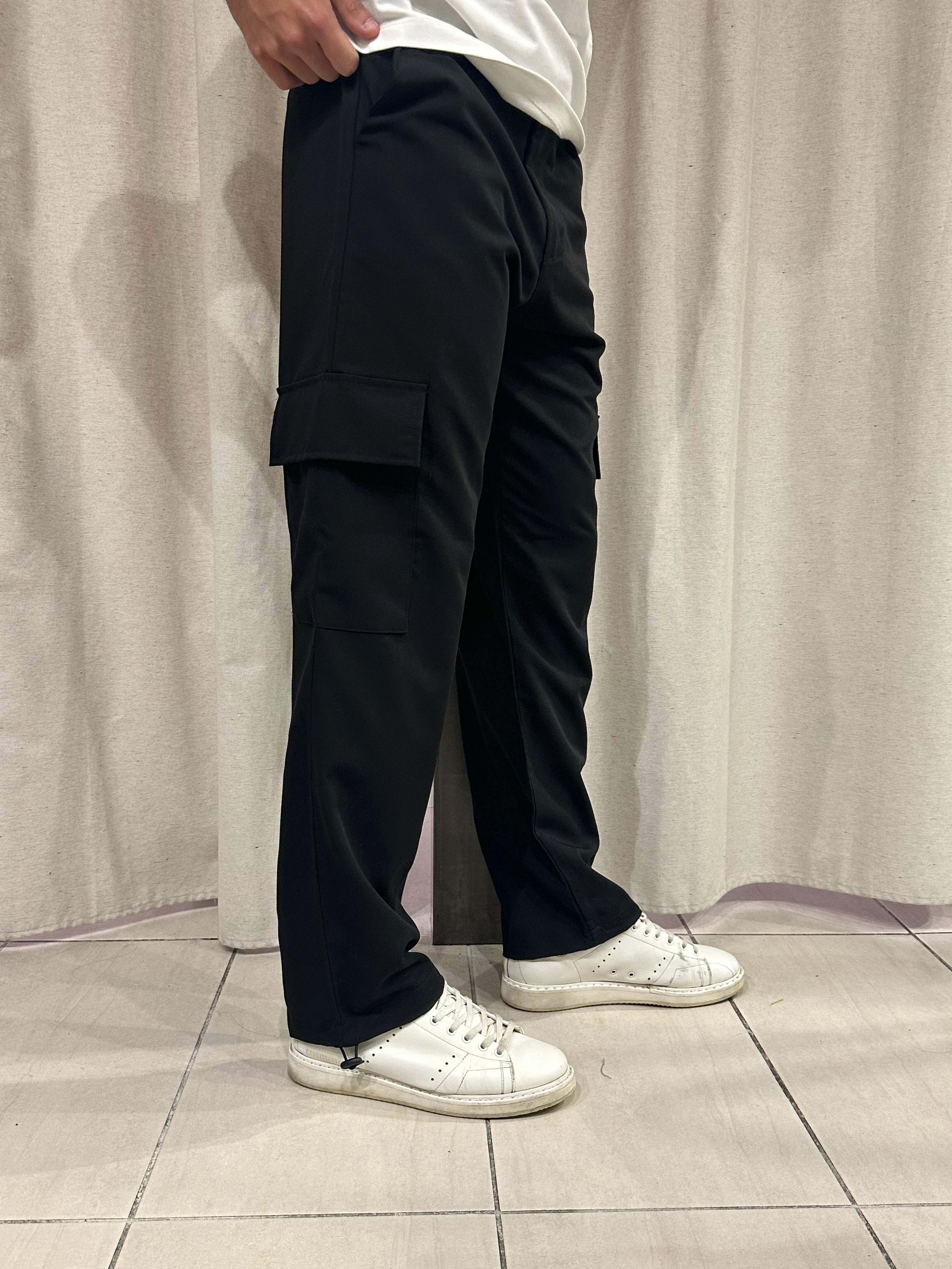 pantaloni cargo