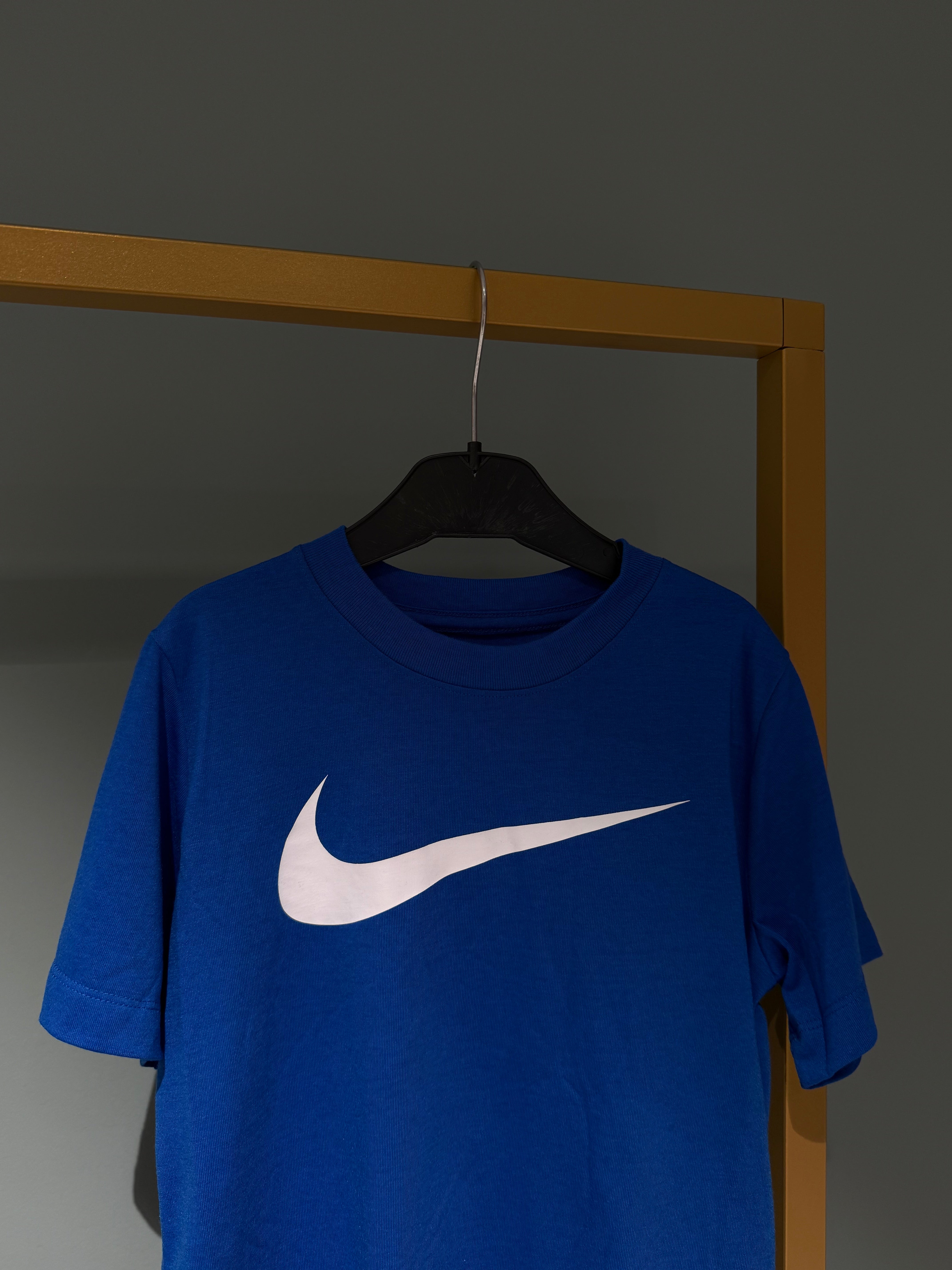 t-shirt nike
