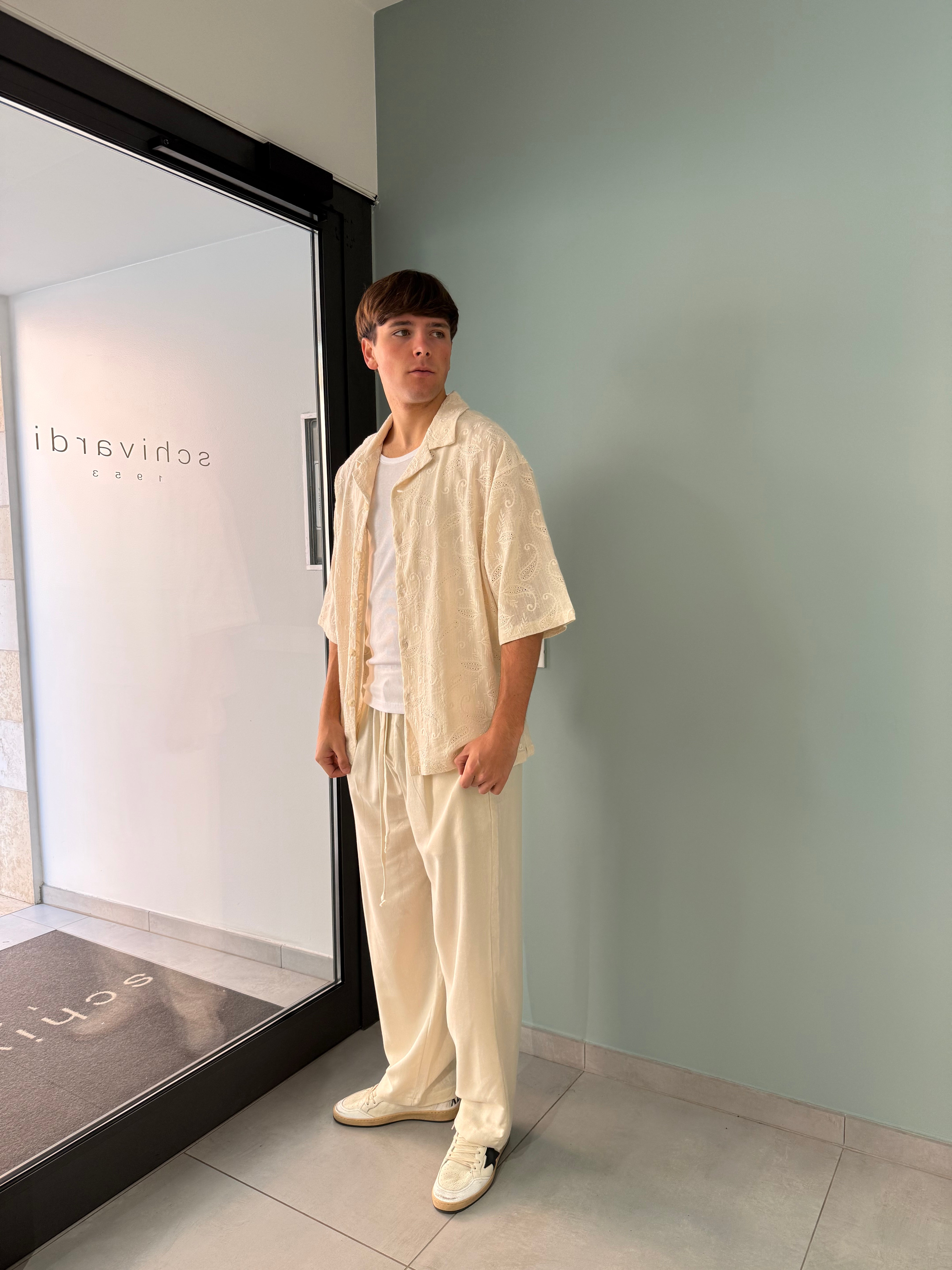 camicia in fantasia trafortata