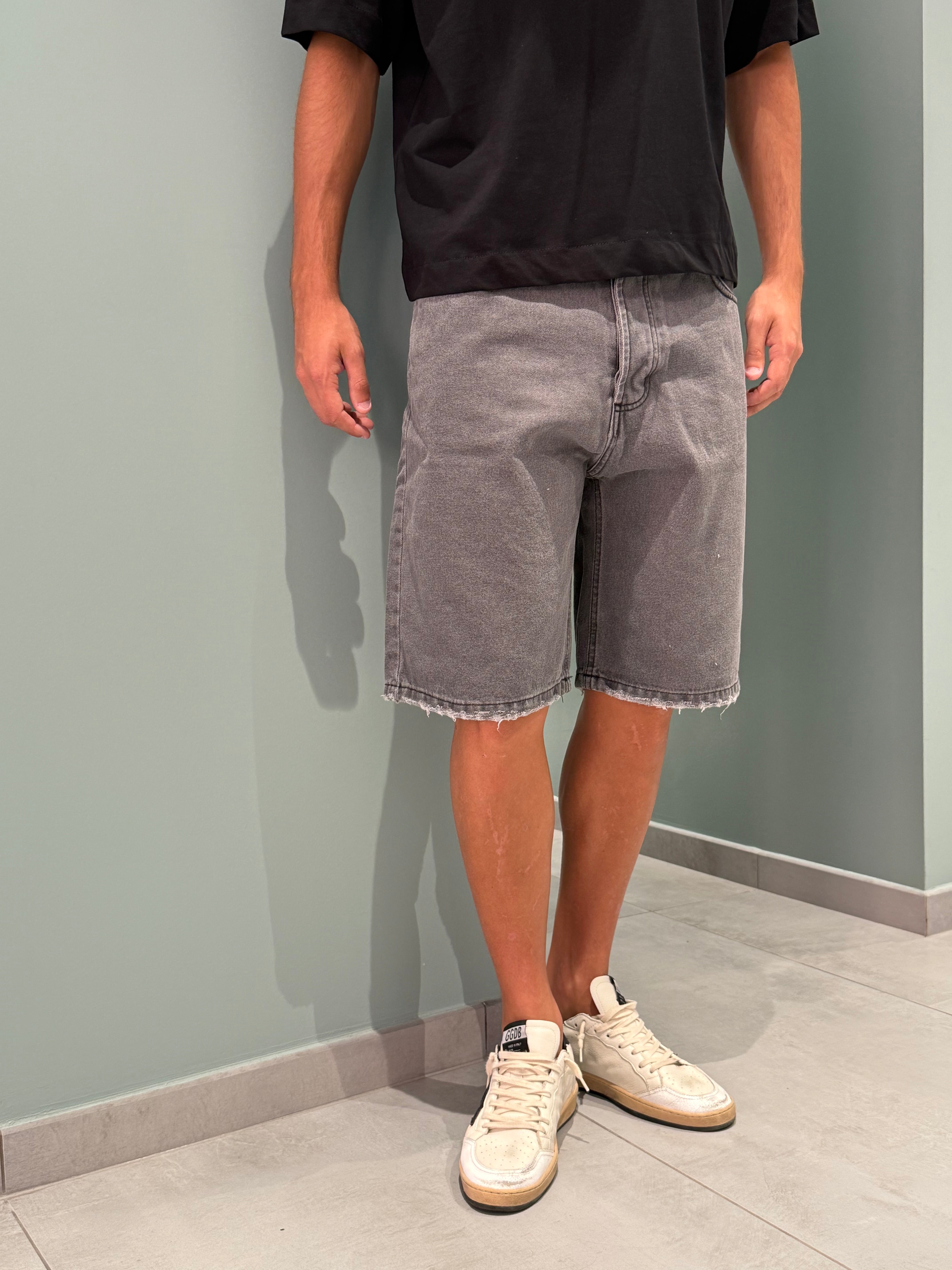 pantaloncini jeans cenere