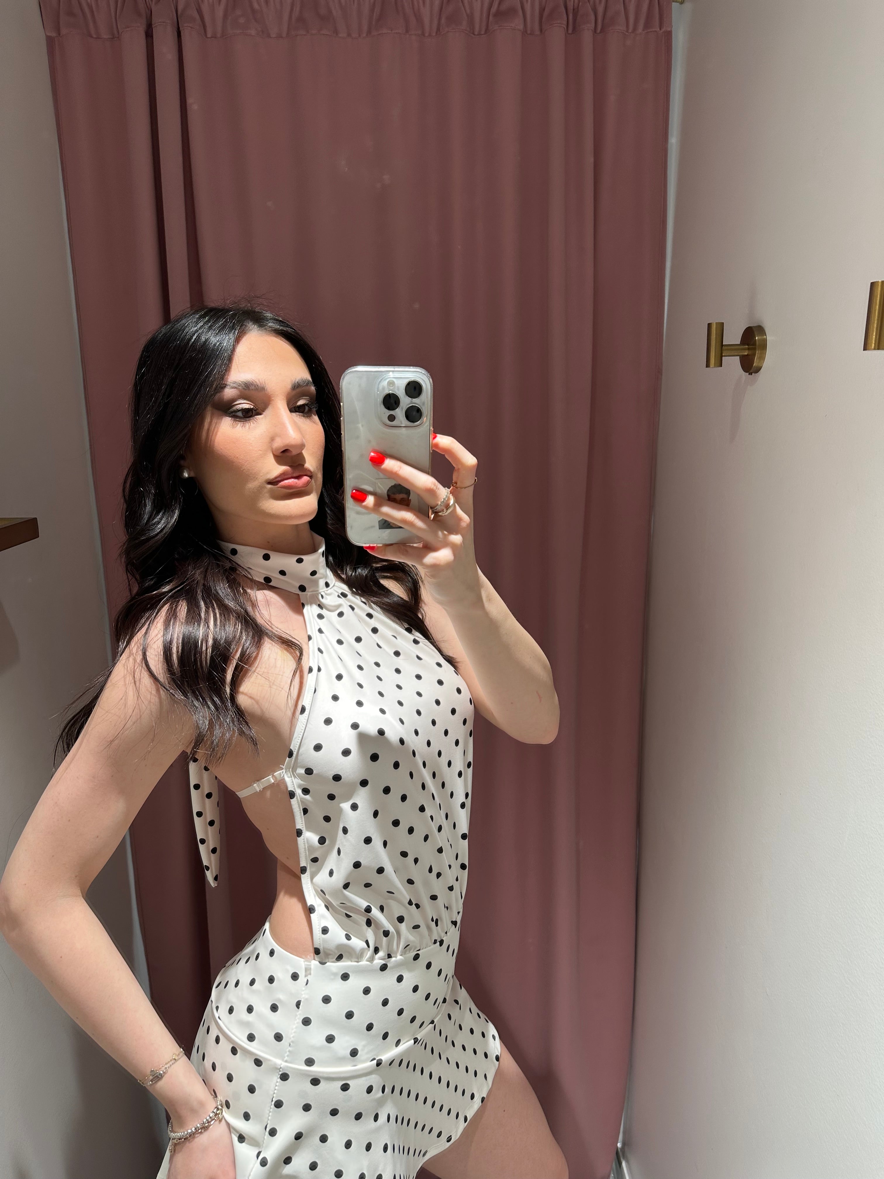 abito pois scollo schiena
