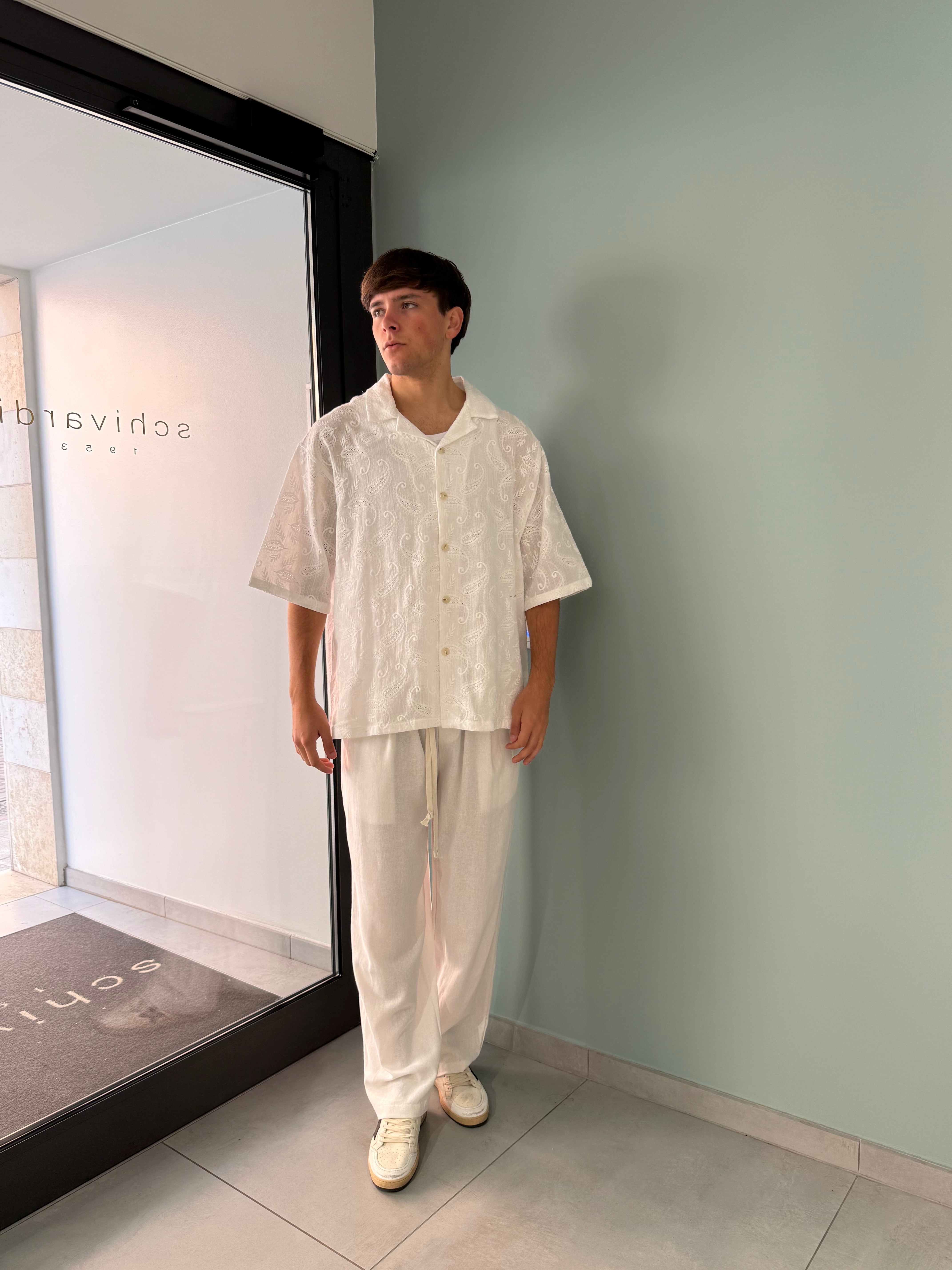 camicia in fantasia trafortata
