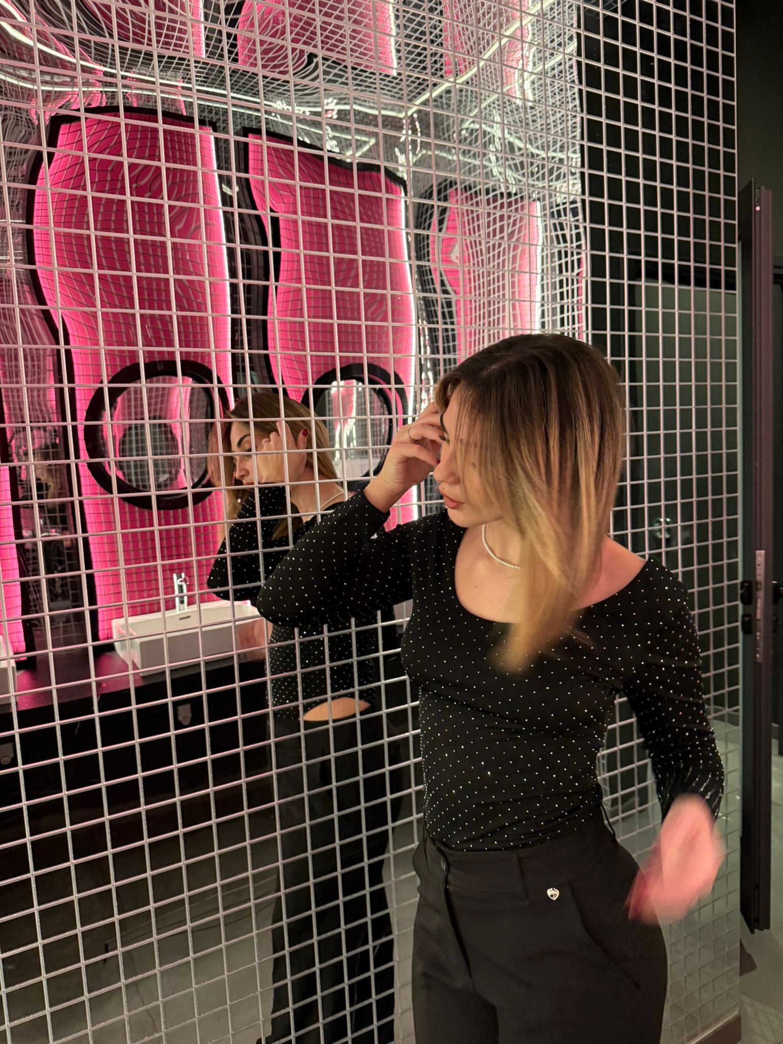 body punti luce scollo