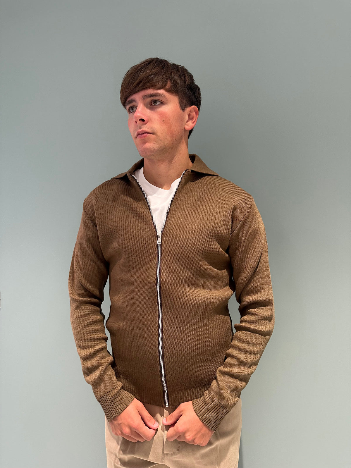 maglioncino in filo con zip lunga
