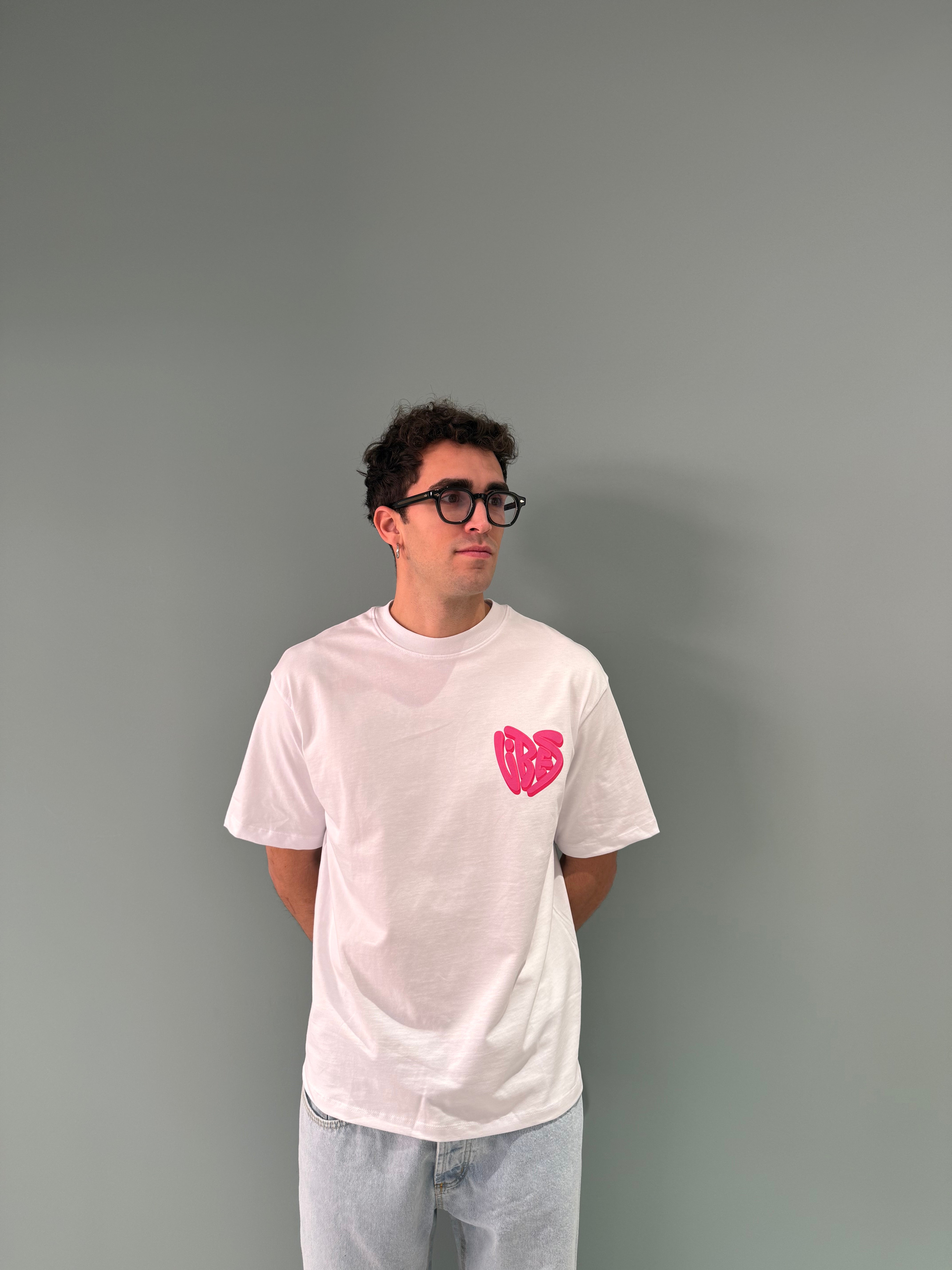 t-shirt vibes