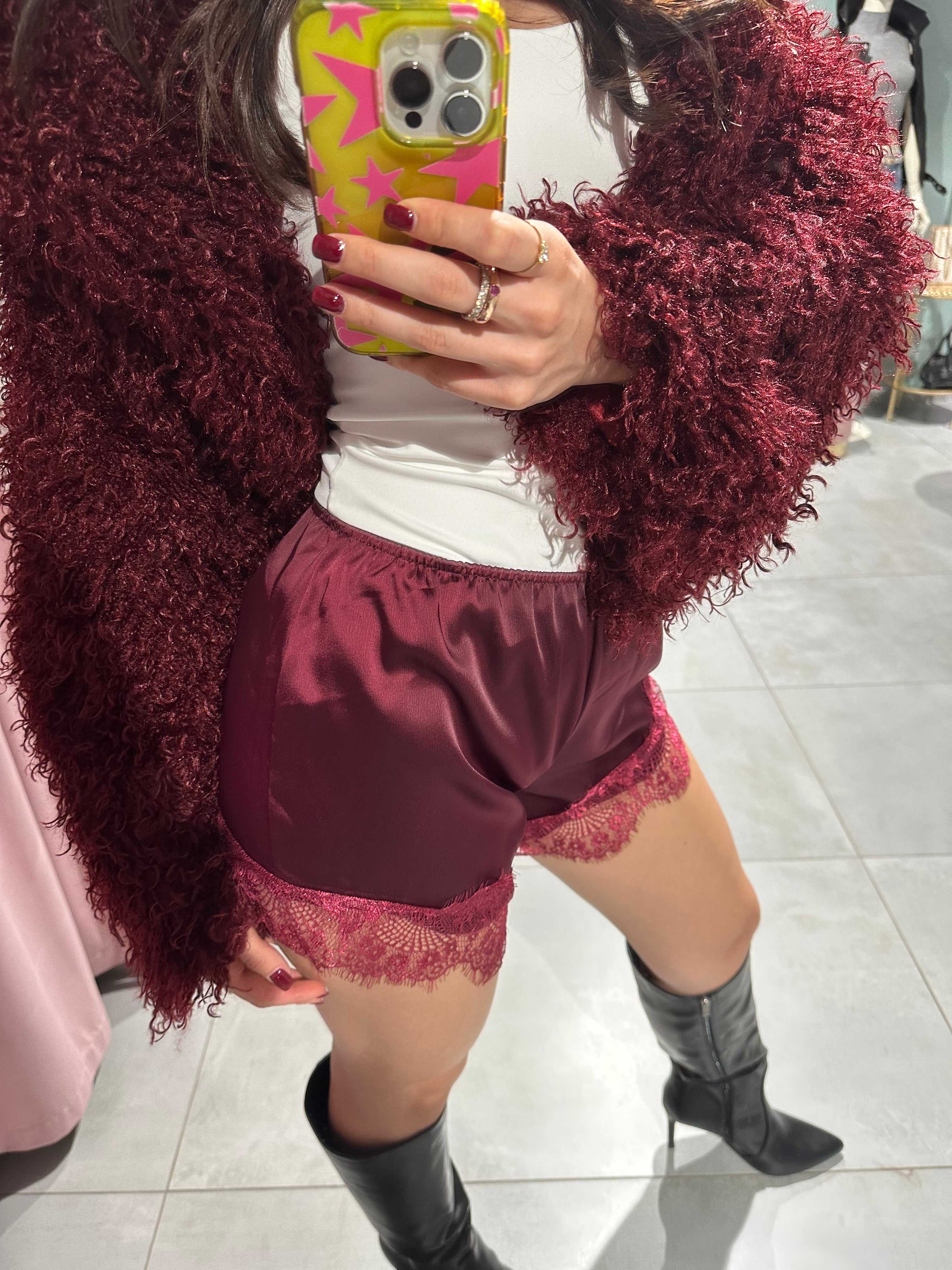 pantaloncini pizzo