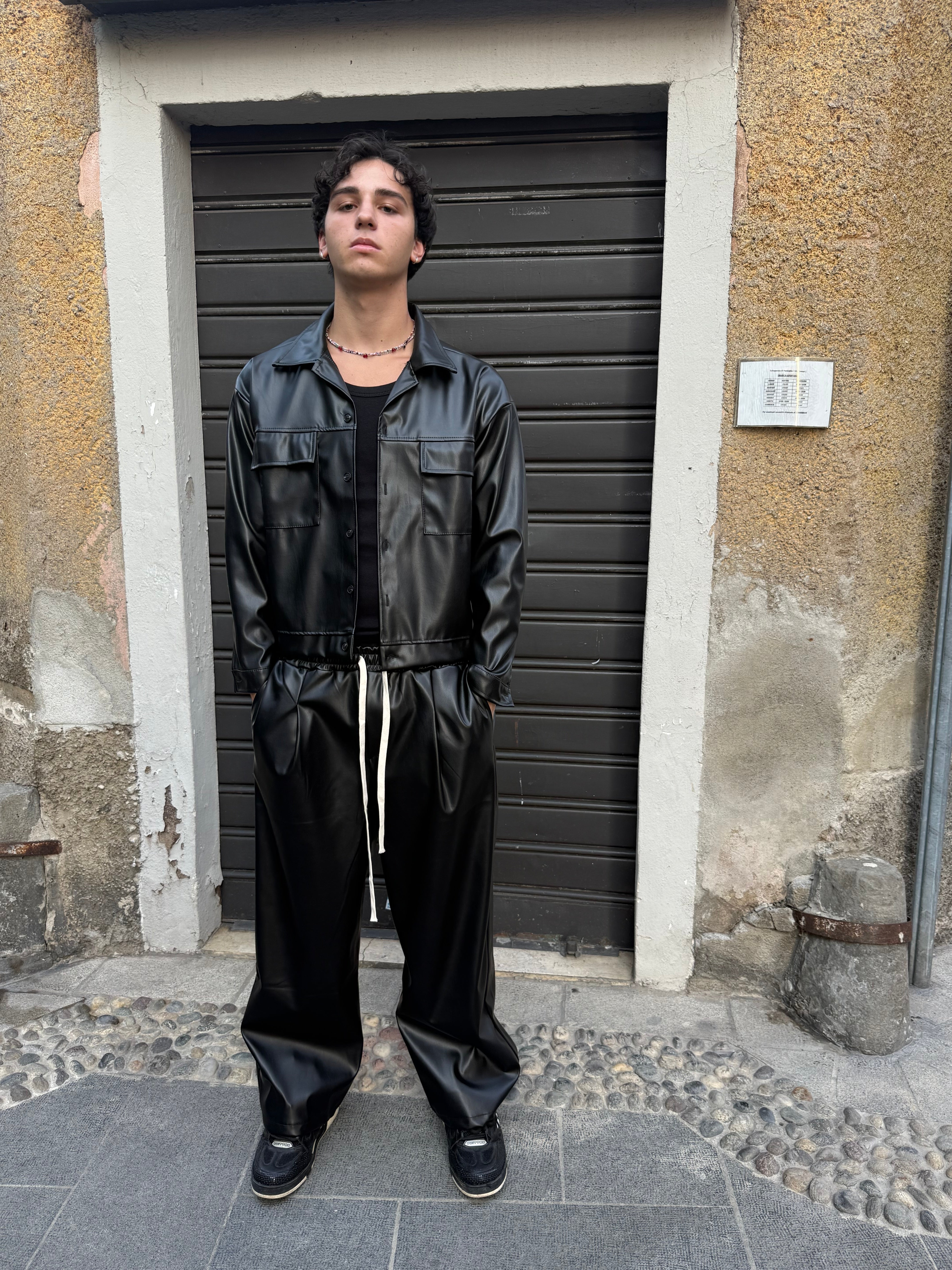 giacca crop pelle