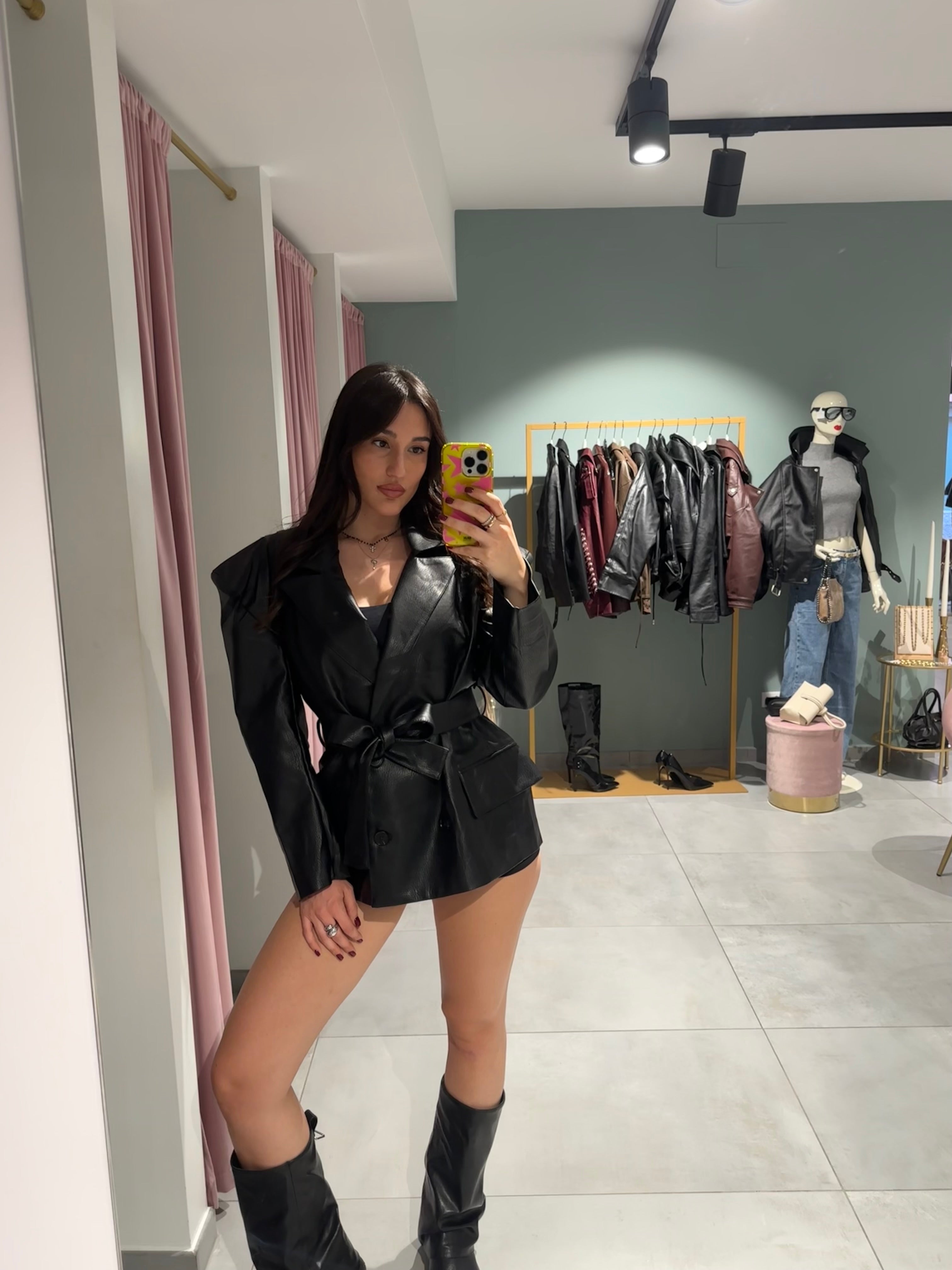giacca pelle con fusciacca
