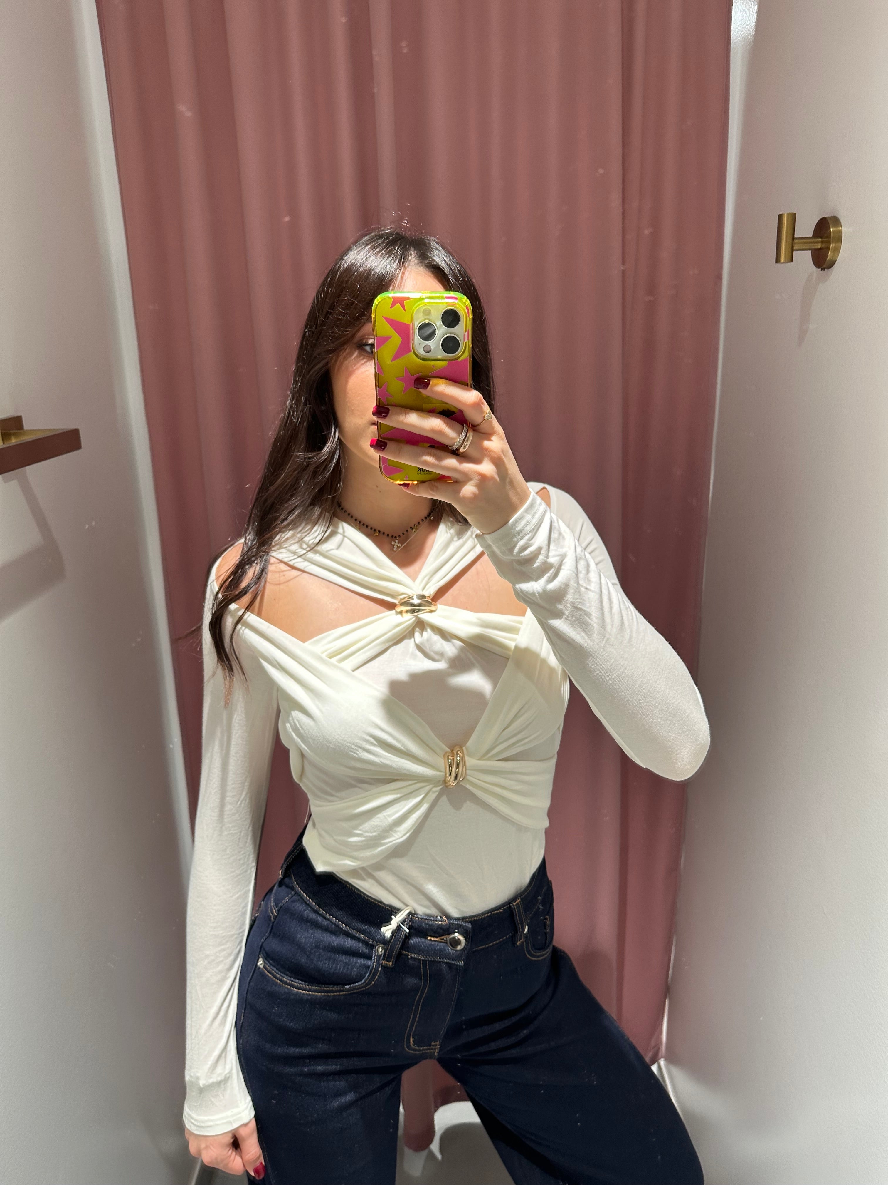maglia dettagli oro