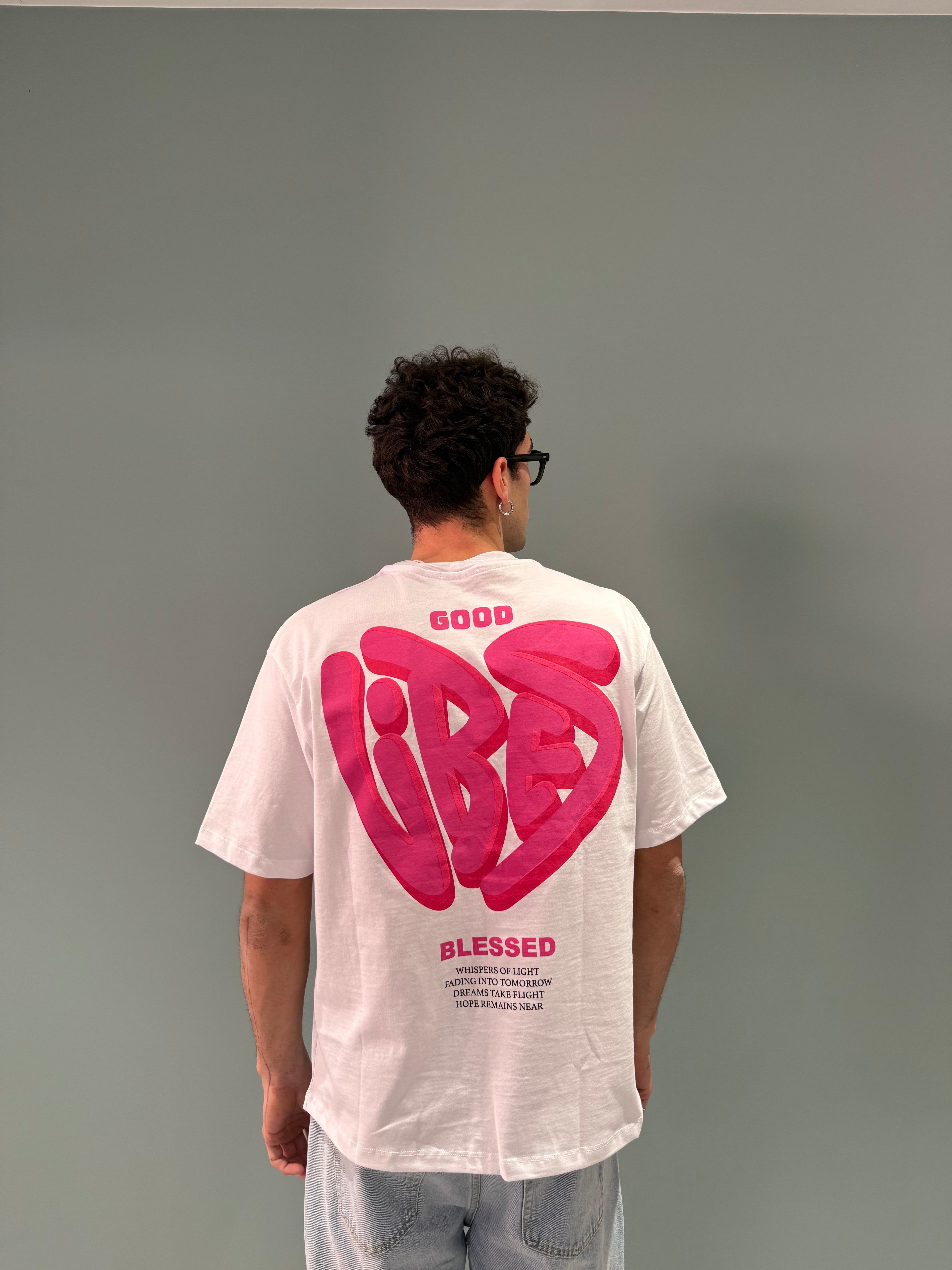 t-shirt vibes